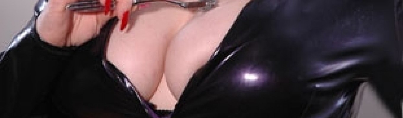 MistressGenevieve