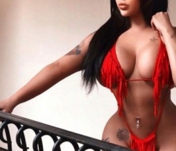 Doha Escort KIARA Adult Entertainer in Qatar, Adult Service Provider, Escort and Companion.