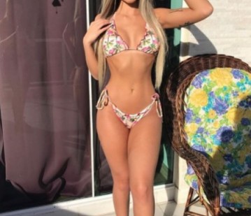 Dubai Escort Ellie001 Adult Entertainer in United Arab Emirates, Adult Service Provider, Escort and Companion.