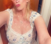 Cleveland Escort Jennigurl Adult Entertainer in United States, Female Adult Service Provider, Escort and Companion.