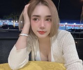 Jakarta Escort Airin Adult Entertainer in Indonesia, Female Adult Service Provider, Vietnamese Escort and Companion.