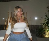 Dubai Escort EscortTracy Adult Entertainer in United Arab Emirates, Female Adult Service Provider, Mexican Escort and Companion.