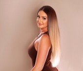 London Escort Karina Adult Entertainer in United Kingdom, Female Adult Service Provider, Romanian Escort and Companion. photo 2