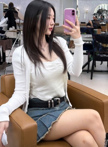 Jakarta Escort Nezuko Adult Entertainer in Indonesia, Female Adult Service Provider, Chinese Escort and Companion.