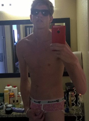 Orlando Escort HylandRule Adult Entertainer in United States, Male Adult Service Provider, Polish Escort and Companion.