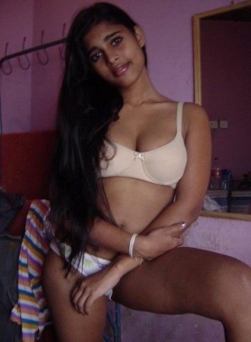 Escort kanika Adult Entertainer, Female Adult Service Provider, Escort and Companion.